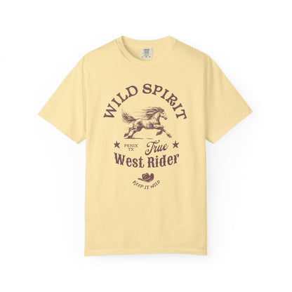 Western t-shirt with galloping horse design, Fenix Texas text, and cowboy hat graphic in vintage style