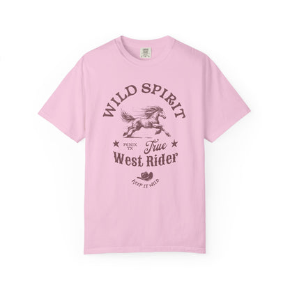 Western t-shirt with galloping horse design, Fenix Texas text, and cowboy hat graphic in vintage style