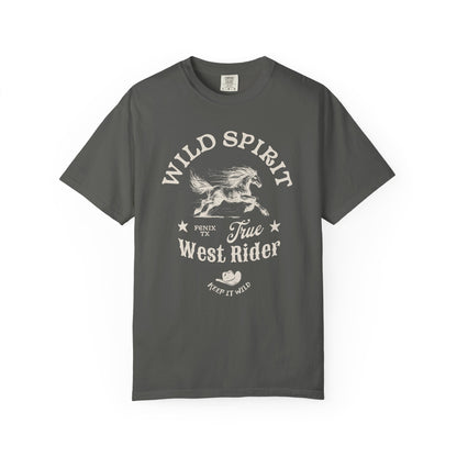Western t-shirt with galloping horse design, Fenix Texas text, and cowboy hat graphic in vintage style