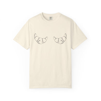 T-shirt with hand-drawn croissant illustrations featuring detailed pastry sketches