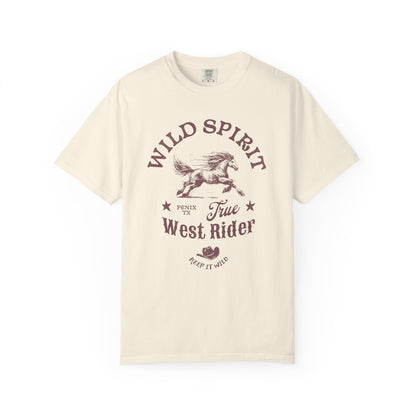 Western t-shirt with galloping horse design, Fenix Texas text, and cowboy hat graphic in vintage style